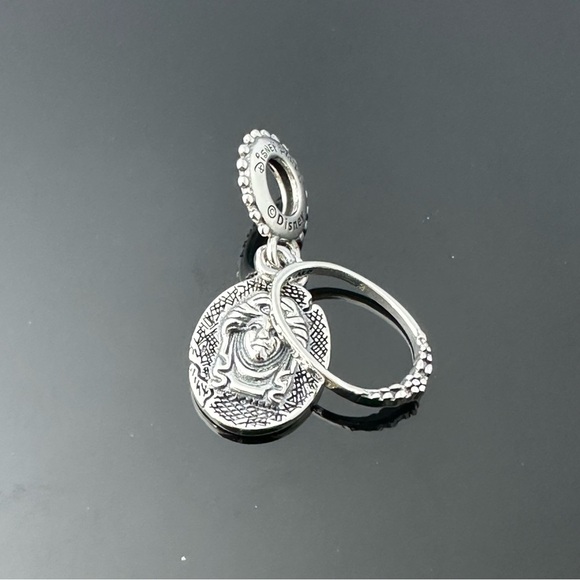 Pandora Haunted Mansion Madam Leota Silver Charm 925 Ale with gift box #108 - Picture 2 of 6